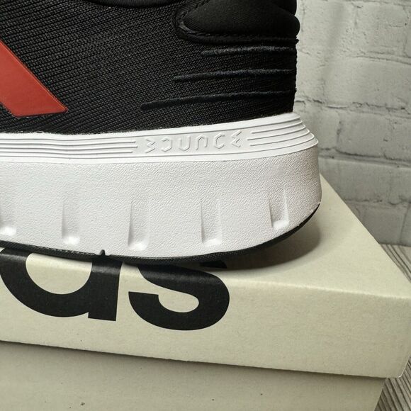 Adidas Swift Run 23 Running Shoes Men 11.5 Black IG4706 Bounce Course A Pied New main image 7